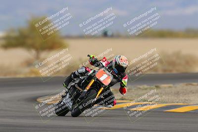 media/Dec-17-2022-SoCal Trackdays (Sat) [[224abd9271]]/Turn 15 (155pm)/